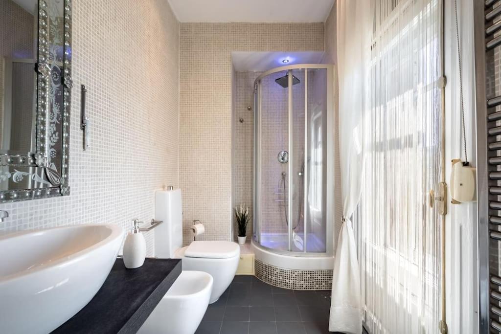 Mozzafiato By The River Studio Bukarest Exterior foto